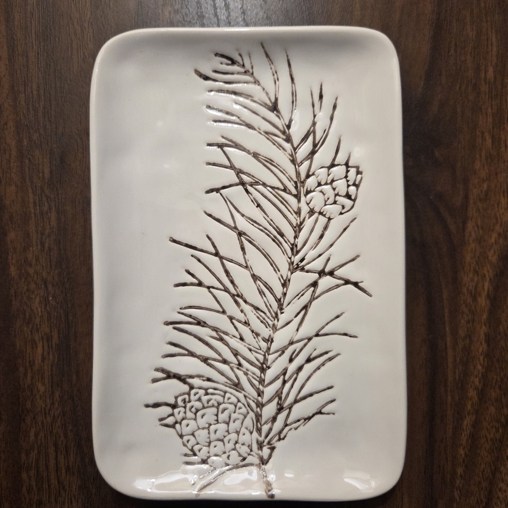 Elegant Pinecone Ceramic Tray
